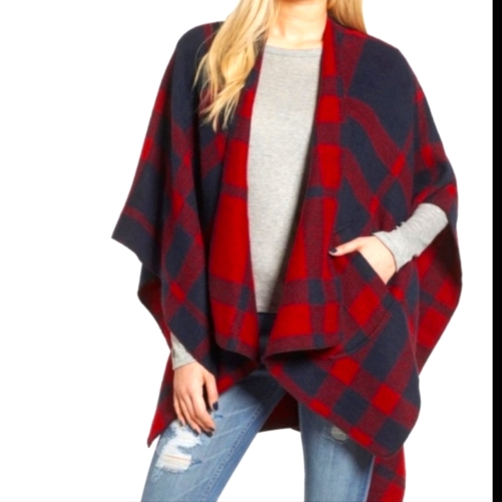 B.P Buffalo Check Plaid Cape Poncho Shawl Rustic Chic With Pockets Red/Navy